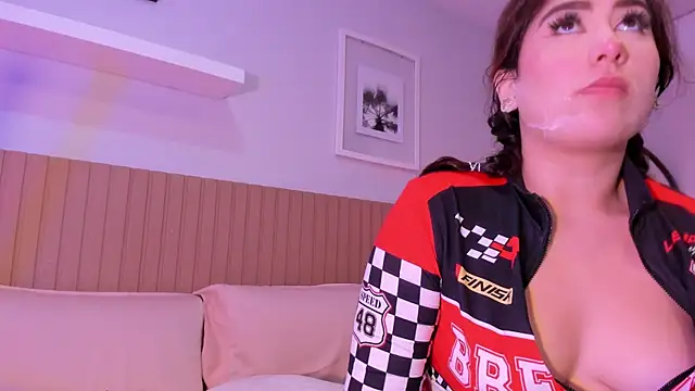 Amara_melodi webcam