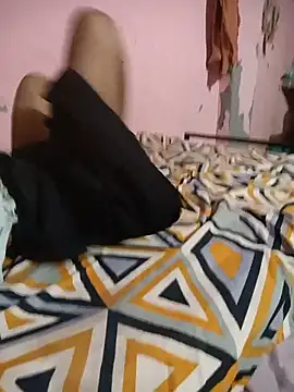 Desipari_777 webcam