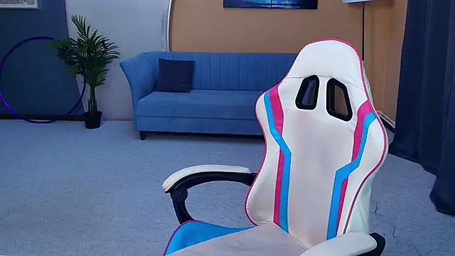 lightshynes webcam