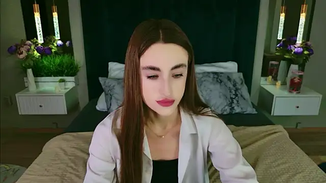 MadisonRen live cam on StripChat