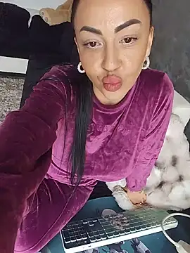 maiagold (F milf) - vid fingering pussy LT