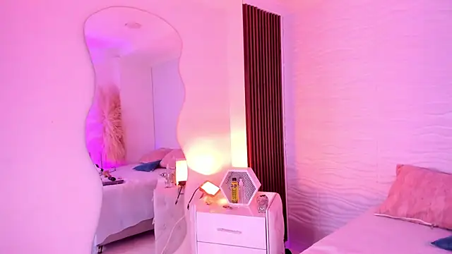 CristineRainn_ webcam