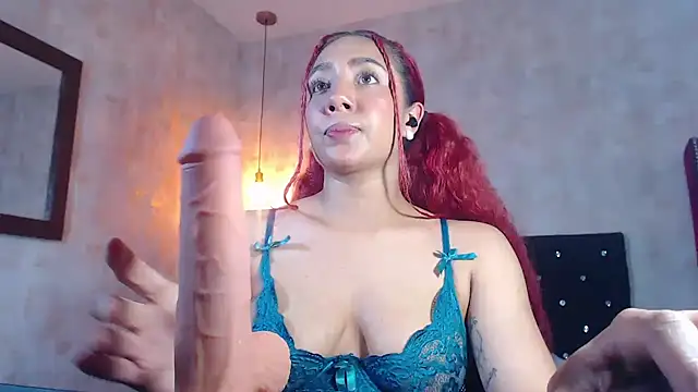 IsabelaLatina webcam