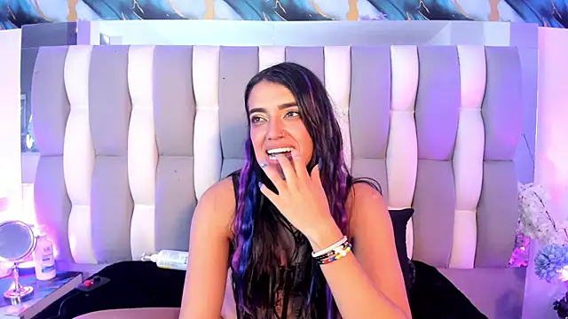 IsaDiiaz webcam