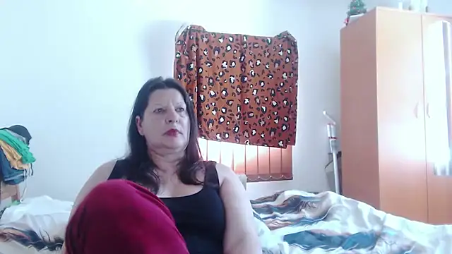 ExtasyMature webcam