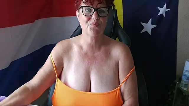 GrandJo69 live cam