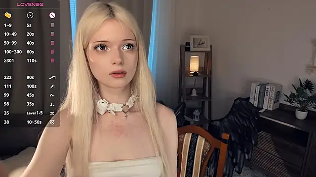 LaureMestler live cam