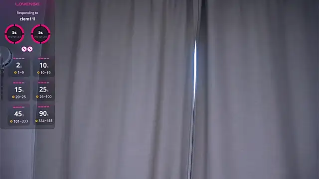 ReynaGrinvalsky live cam