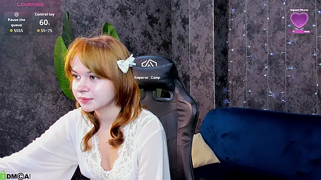 Monica_Alvarez webcam