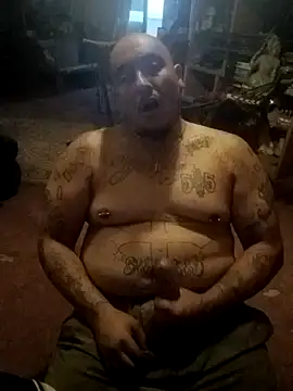 Dick4yourholes live cam