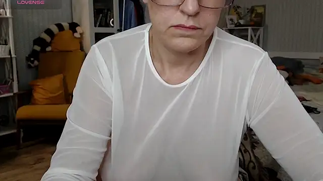 BloomingAllure webcam