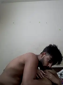 sexyyy_sonia live cam