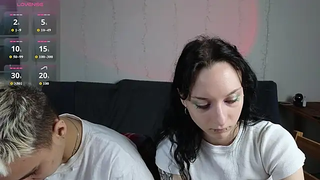 LuxuryLoverss webcam