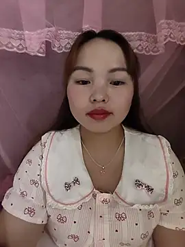 Mina_xYx webcam