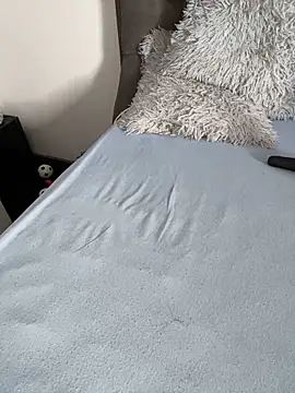 KayaGlow live cam