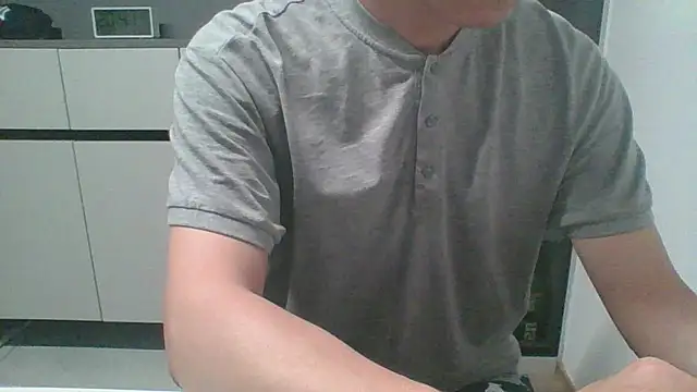 nole_china7 (Ask my age) - talk / fun / cum