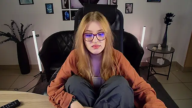 lanafitch webcam