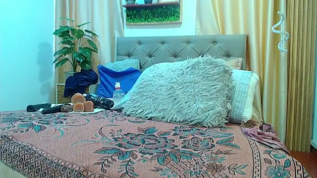sasi_luna webcam