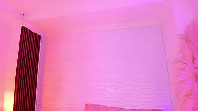 CristineRainn_ webcam