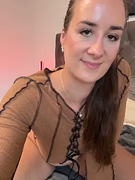EllaMae webcam