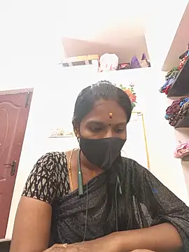 Tamil_Yalini12