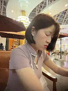 littleqiu live cam