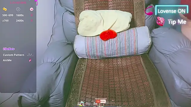 AngelwithEcup webcam