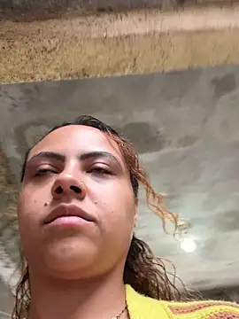 Chloe_Leaozinho webcam