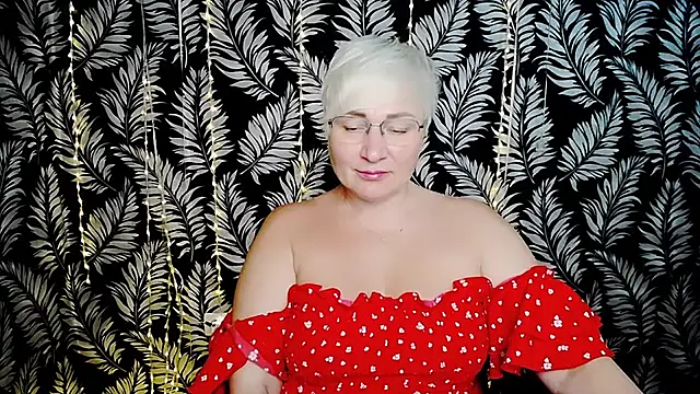 Olivia_playful webcam