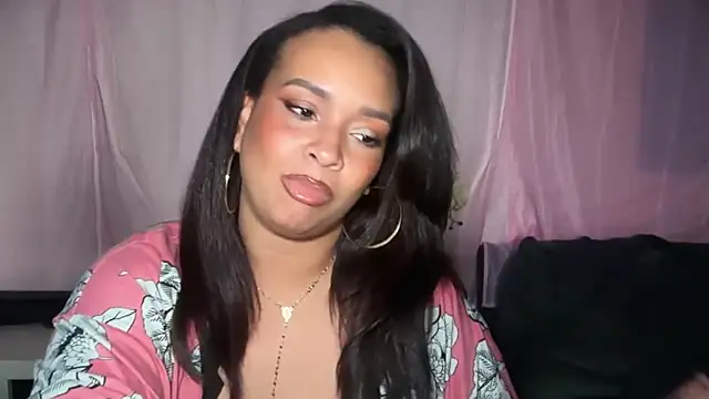 SashaEstrella webcam