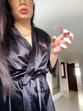 Mia_222 webcam
