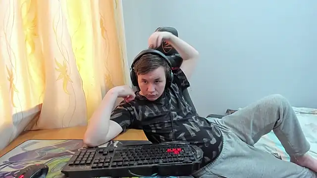 iliaskrislove live cam
