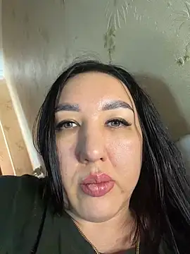 Naughtbaby_2025 webcam