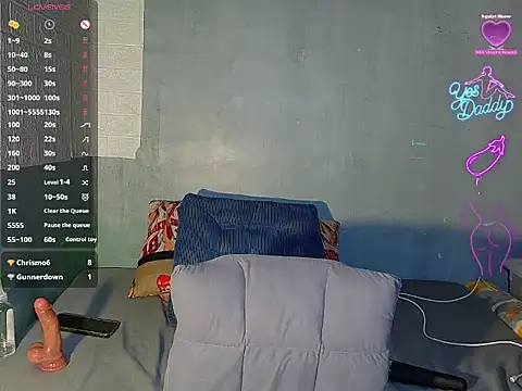 Lady_moon95 webcam
