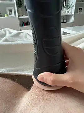 Young_Guy22 webcam