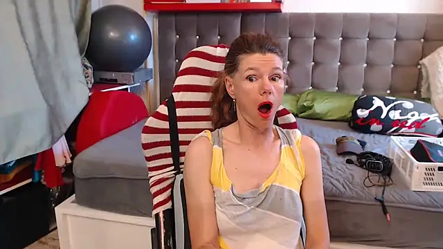 kellyterapy live cam