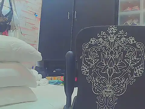 keepmepregnantT webcam