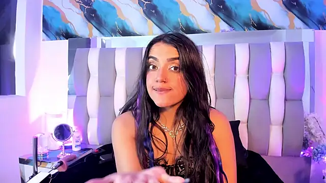 IsaDiiaz live cam on StripChat