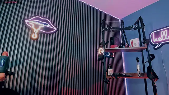 Maximoking26 live cam