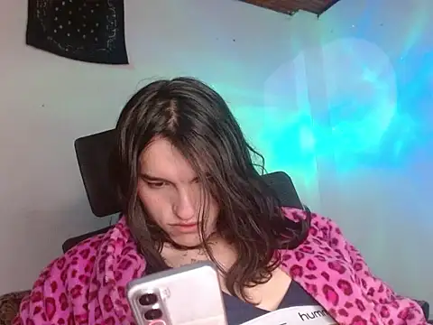 Scarlett_crastrawberry webcam