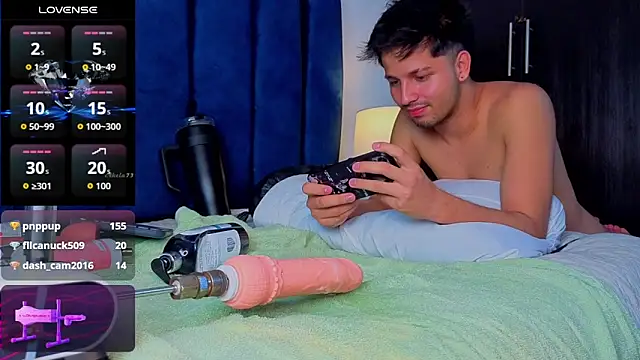 Issac_james_ live cam