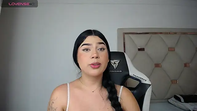 Ashley_piinkk_