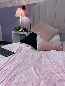 Lolagolden1 webcam