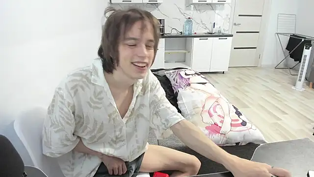 Nolan_Sagee webcam