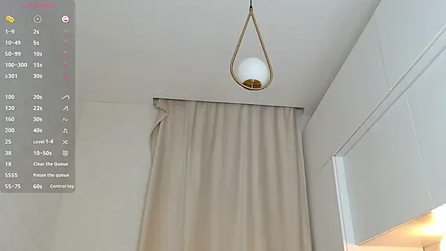 LuxeK1tt3n webcam