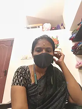 Tamil_Yalini12