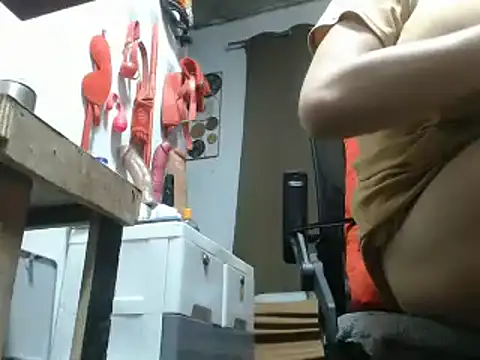 30cmMONSTERCOCKnBIGLOAD4u webcam