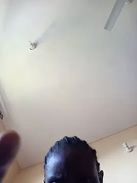 zainabsmile webcam
