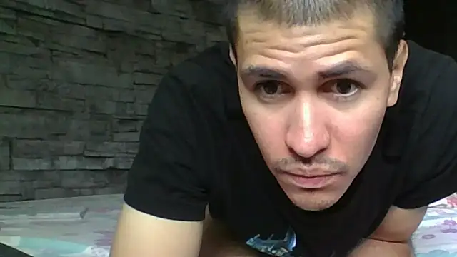 Sexylatin64 webcam