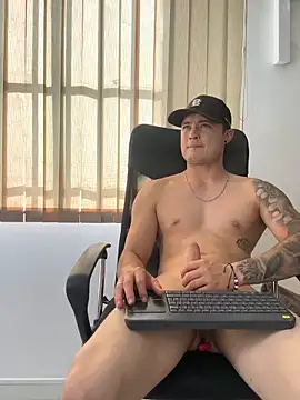 Alexander_ferre webcam